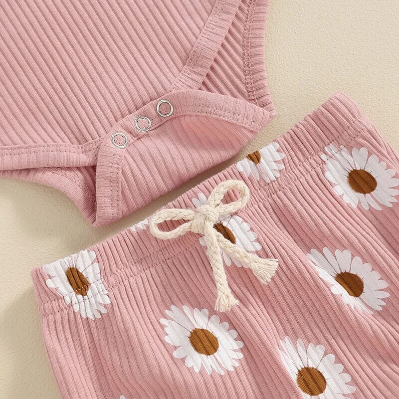 Auntie's Bestie Floral Baby Set - Wearebambino - 0 - 3 M - Auntie's Bestie Floral Baby Set